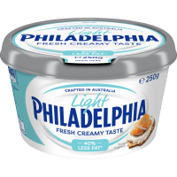 Light Spreadable Cream Cheese (250g)