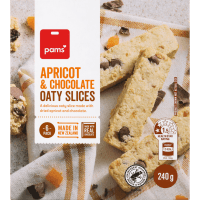 Apricot & Chocolate Oaty Slices (6 x 40g)