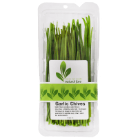 Garlic Chives. (18g)