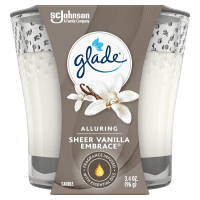 Sheer Vanilla Embrace Candle (96g)