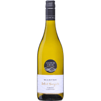 Select Vineyards Big & Buttery Gisborne Chardonnay (750ml)