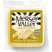 Pickled Onion Vintage Club Cheddar Cheese (235g)