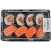 Jumbo Fresh Salmon Avocado Sushi (8pk)