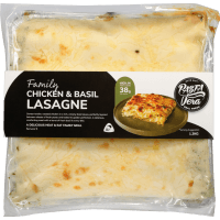 Family Chicken & Basil Lasagne (1.3kg)