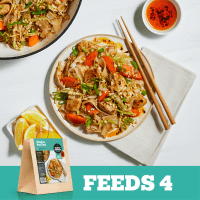 Chicken Pad Thai Meal Kit Serves 4 (EA)