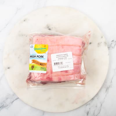 Freedom Farms Scotch Skin On Tied 1 Kg