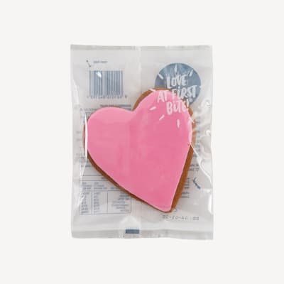 Molly Woppy Pink Heart Iced Gingerbread 48g