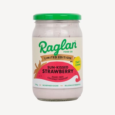 Raglan Coconut Yoghurt Strawberry 700g