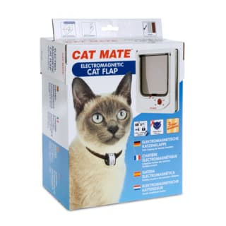 Closer Pets Electromagnetic Wood Fitting Cat Door - Cat Door